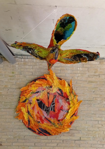 zon en vogel. Beeld van Katri Schweitzer, Bosbad 2026.